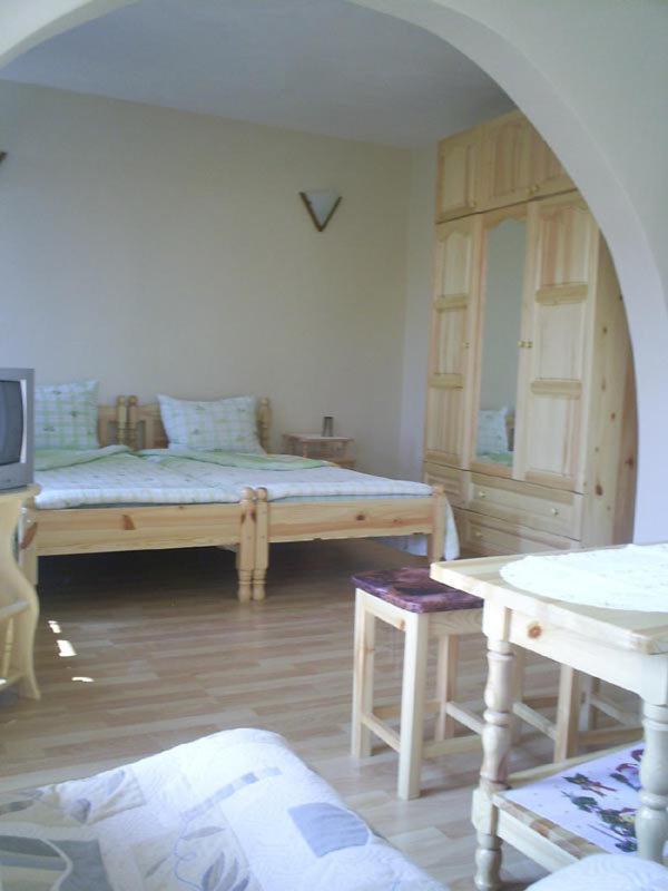 Guest House Antoaneta Nesebar Buitenkant foto